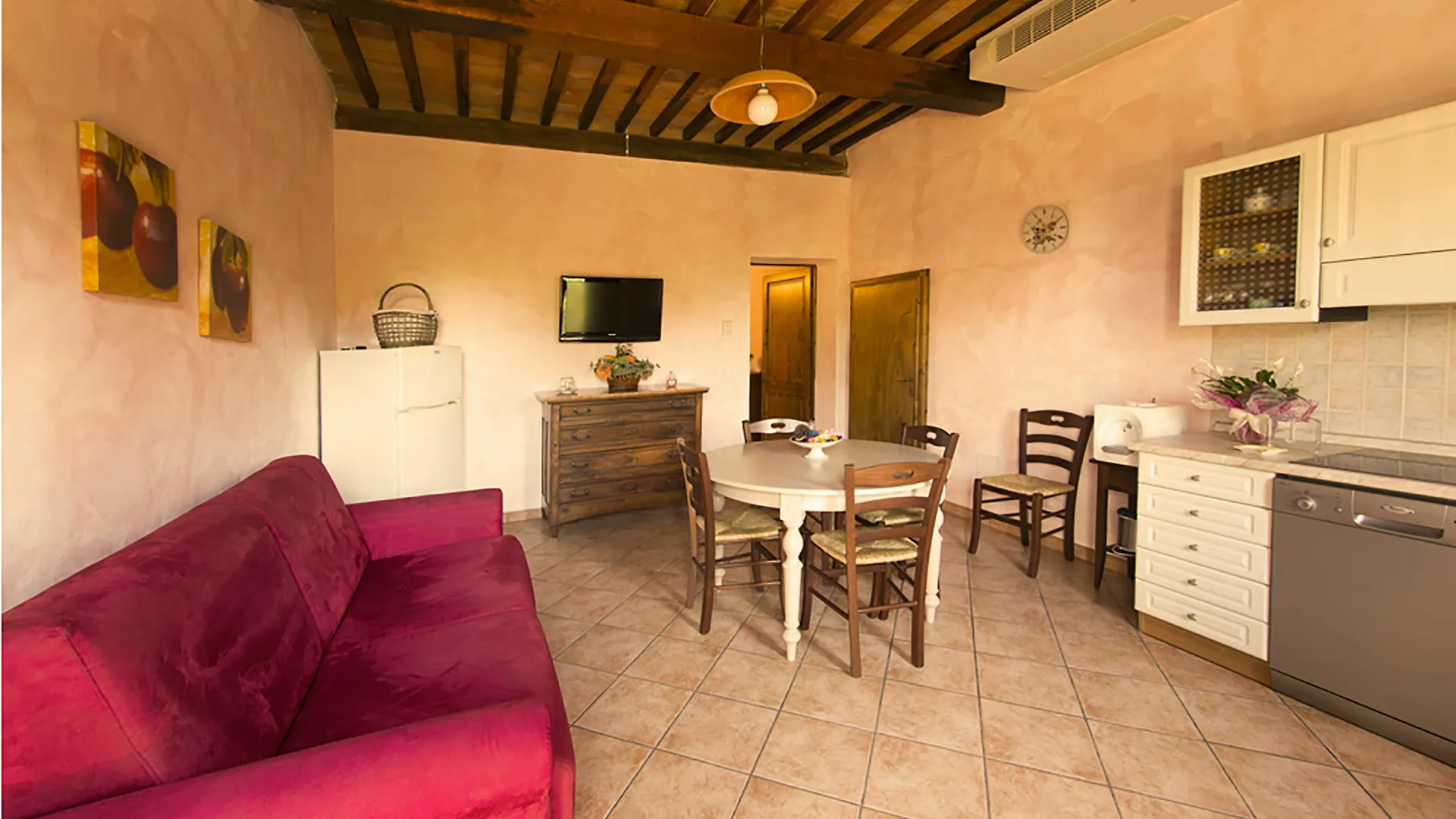 Relais Le Vallette Bibbona 0*,  Italy